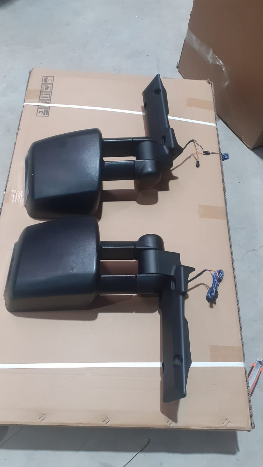 Toyota Land Cruiser Compact Towing Mirrors Electric (Set of 2)