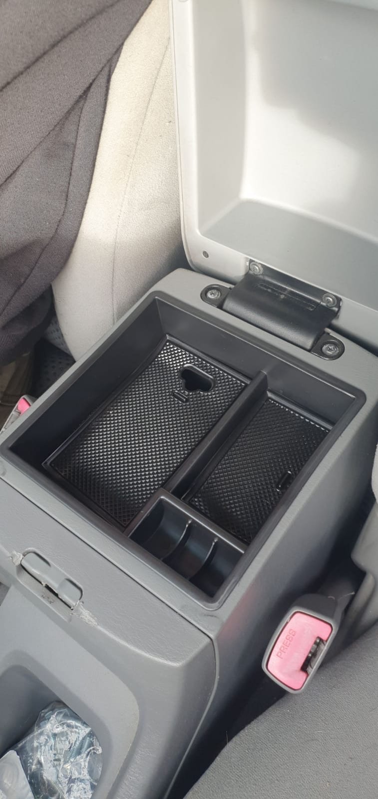Toyota Hilux &amp; Fortuner 2005 - 2015 (D4d) Center Console Storage Tray - the4x4store.co.za