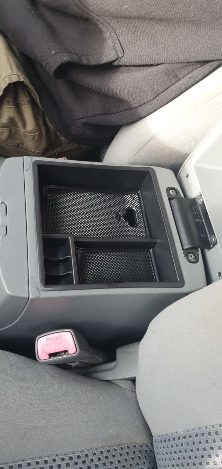 Toyota Hilux &amp; Fortuner 2005 - 2015 (D4d) Center Console Storage Tray - the4x4store.co.za