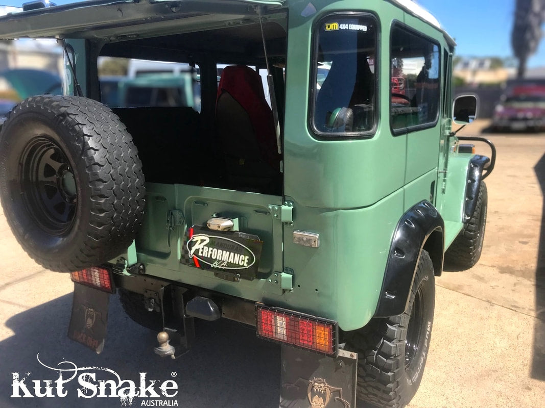 Kut Snake Land Cruiser 40 Series Fender Flares Product code #47